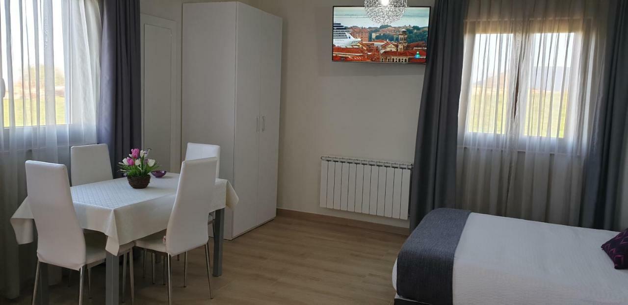 Apartamentos La Pradera De Isla Plana Exteriér fotografie